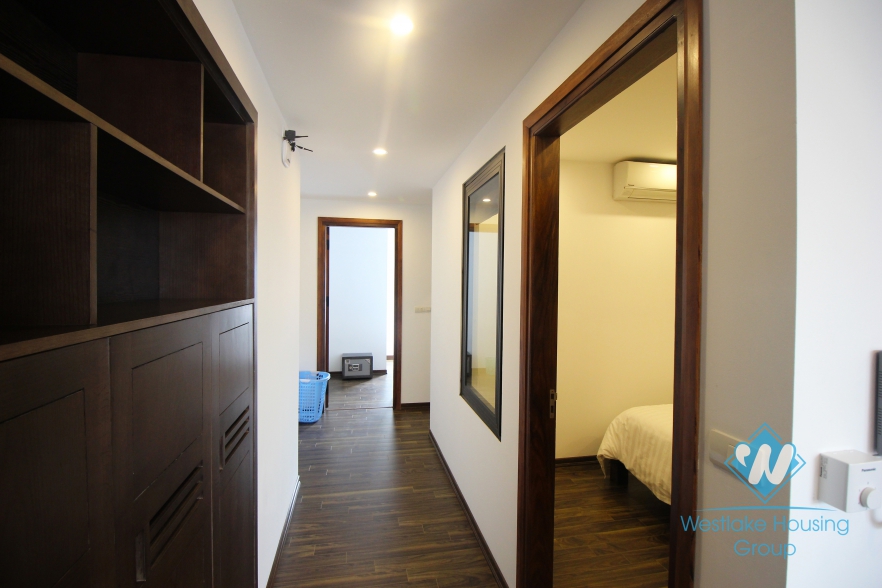 High quality, 02 bedrooms apartment for rent in Cau Giay District, Hanoi